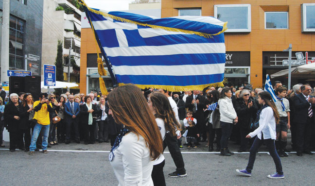 Καπραβέλος : «Βράζει» η Βόρεια Ελλάδα από κορωνοϊό – Να γίνει χωρίς θεατές η παρέλαση της 28ης Οκτωβρίου