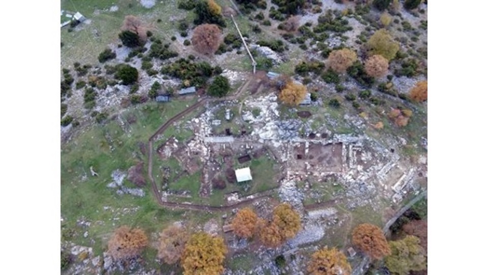Πίνδος: Άγνωστη αρχαία πόλη, σε υψόμετρο 1.200 μέτρων