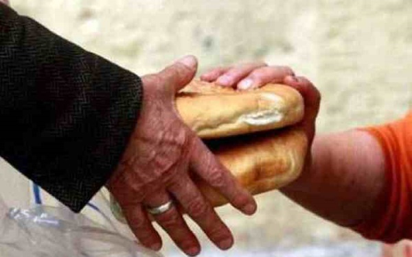 Πρόγραμμα παροχής τροφίμων σε αστέγους από την Περιφέρεια Αττικής