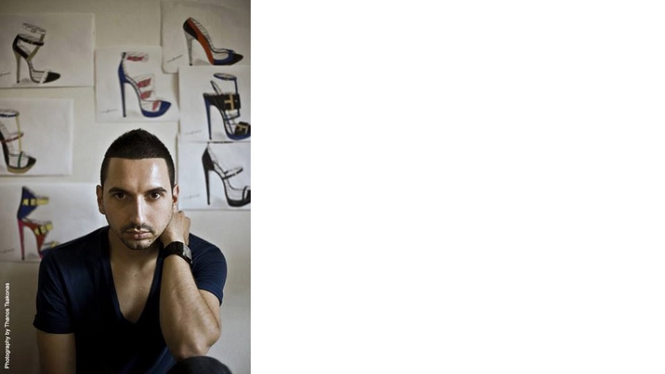 Ο βραβευμένος σχεδιαστής υποδημάτων Στάθης Σαμαντάς στον Παλμό: Για μένα το παπούτσι είναι σαν μια χορωδία στην οποία υπάρχουν πολλές ‘’φωνές’’