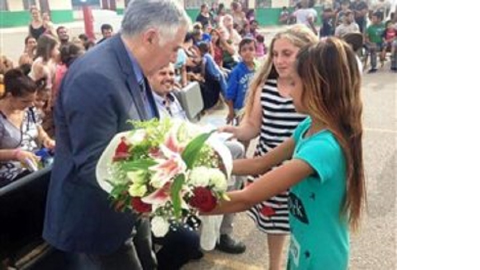 Αντιπεριφέρεια Δυτικής Αττικής και Υφυπουργός Παιδείας στο 7ο Δημοτικό Σχολείο Ασπροπύργου στην εορτή λήξης του σχολικού έτους