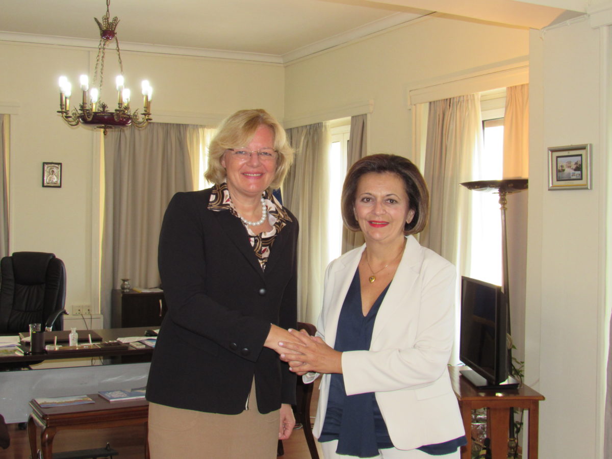 Συνάντηση στο ΥΠΕΣ με την Πρέσβειρα της Αυστρίας Andrea Ikić-Böhm