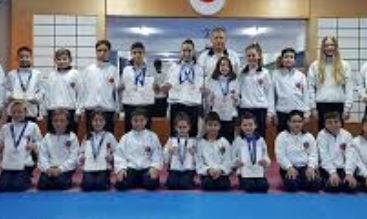 Σε προπονητική ημερίδα και αγώνες οι αθλητές του Shotokan Karate Galatsi