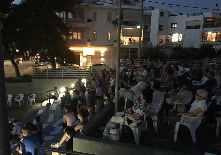 Δήμος Λυκόβρυσης – Πεύκης: Ξεκίνησαν οι κινηματογραφικές προβολές στο θεατράκι