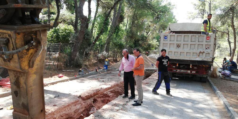 Δήμος Διονύσου : Ξεκίνησε το μεγάλο έργο της Αποχέτευσης ακαθάρτων στη Δροσιά