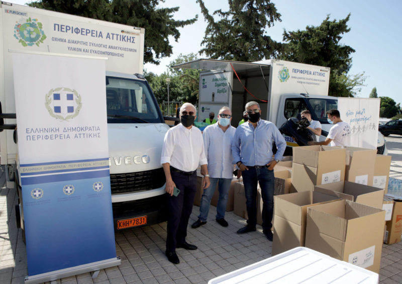 22 φορτηγά με είδη πρώτης ανάγκης για τους πληγέντες στη Θεσσαλία