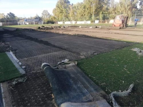Δήμος Ελευσίνας : Αντικατάσταση χλοοτάπητα στο βοηθητικό γήπεδο ποδοσφαίρου