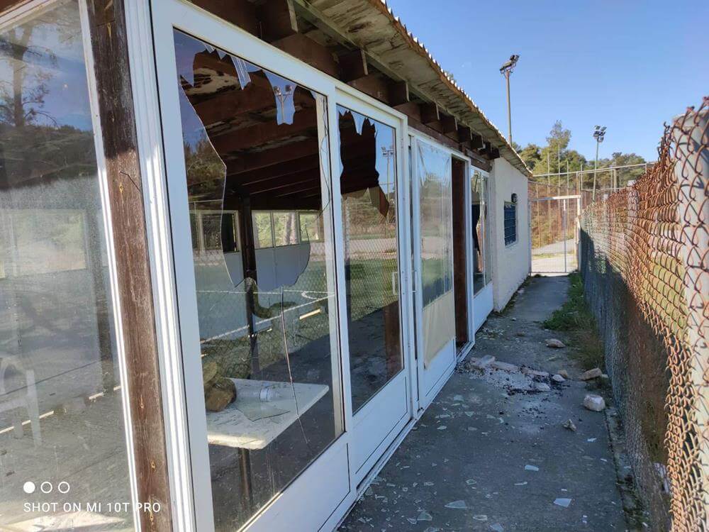 Δήμος Διονύσου: Αδιανόητοι βανδαλισμοί στο Δημοτικό Γήπεδο Σταμάτας