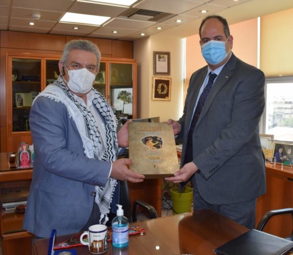 Επίσκεψη Επιτετραμμένου της Διπλωματικής Αντιπροσωπείας του Κράτους της Παλαιστίνης στο Δημαρχείο Ιλίου