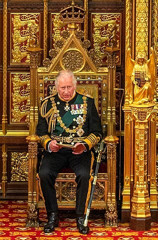 Βρετανία:  Τριήμερο εορταστικών εκδηλώσεων για τη στέψη του βασιλιά Καρόλου
