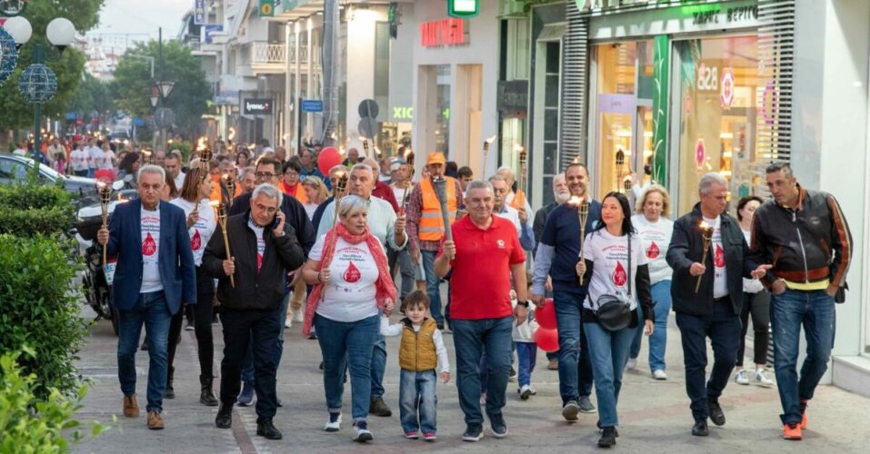 Εκατοντάδες πολίτες του Ιλίου συμμετείχαν στην 20η Πανελλήνια Λαμπαδηδρομία Εθελοντών Αιμοδοτών